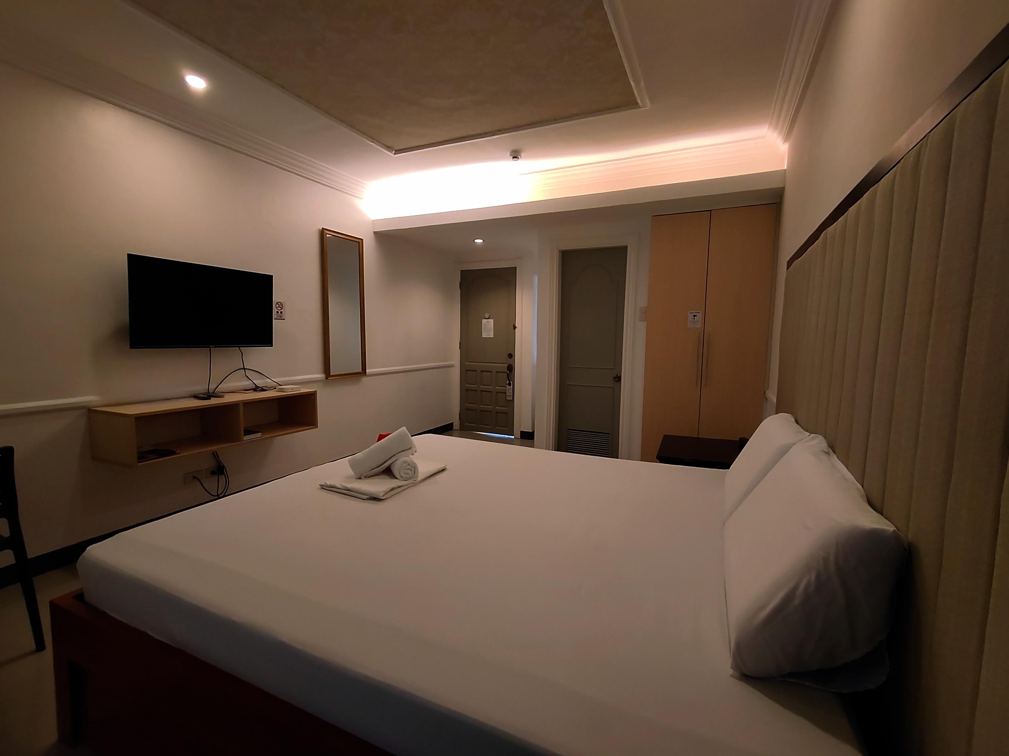 S&m Hotel