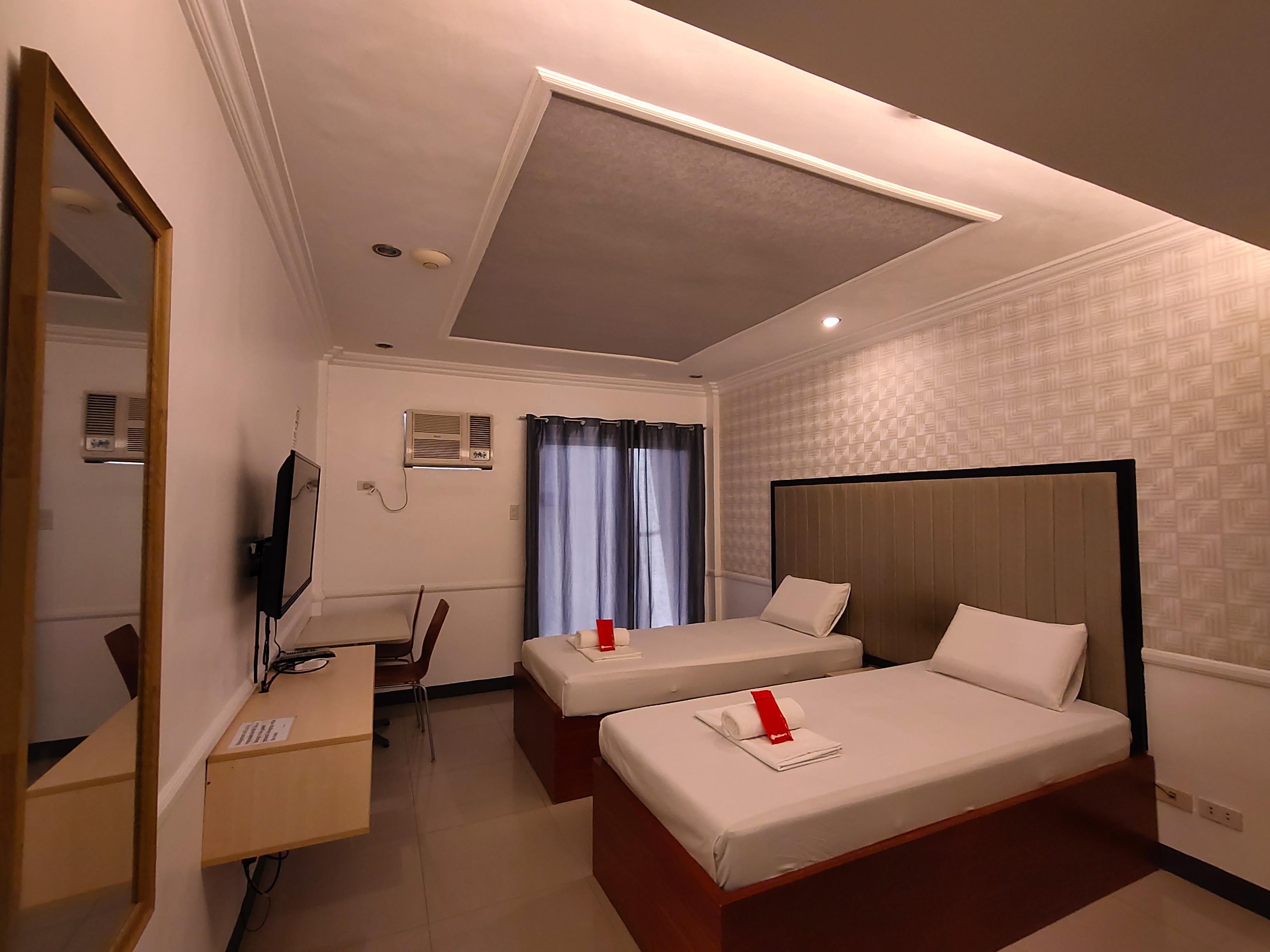 S&m Hotel